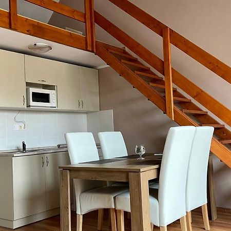Gyula Var Premium Apartman Exteriér fotografie