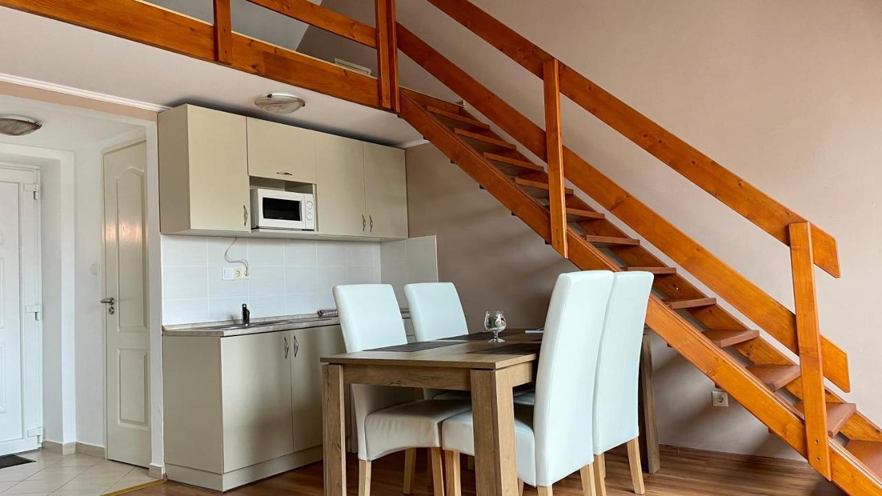 Gyula Var Premium Apartman Exteriér fotografie